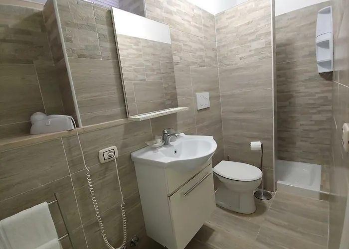 Konukevi Relais Basement 3*