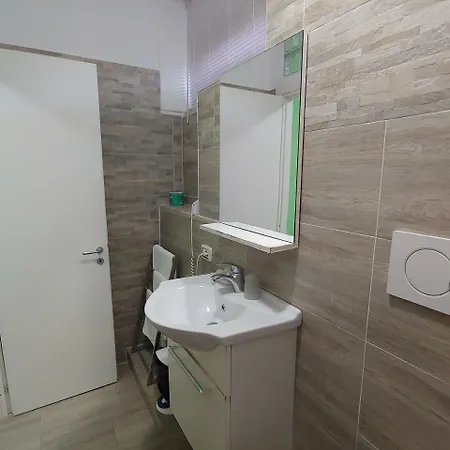 Relais Basement سورينتو